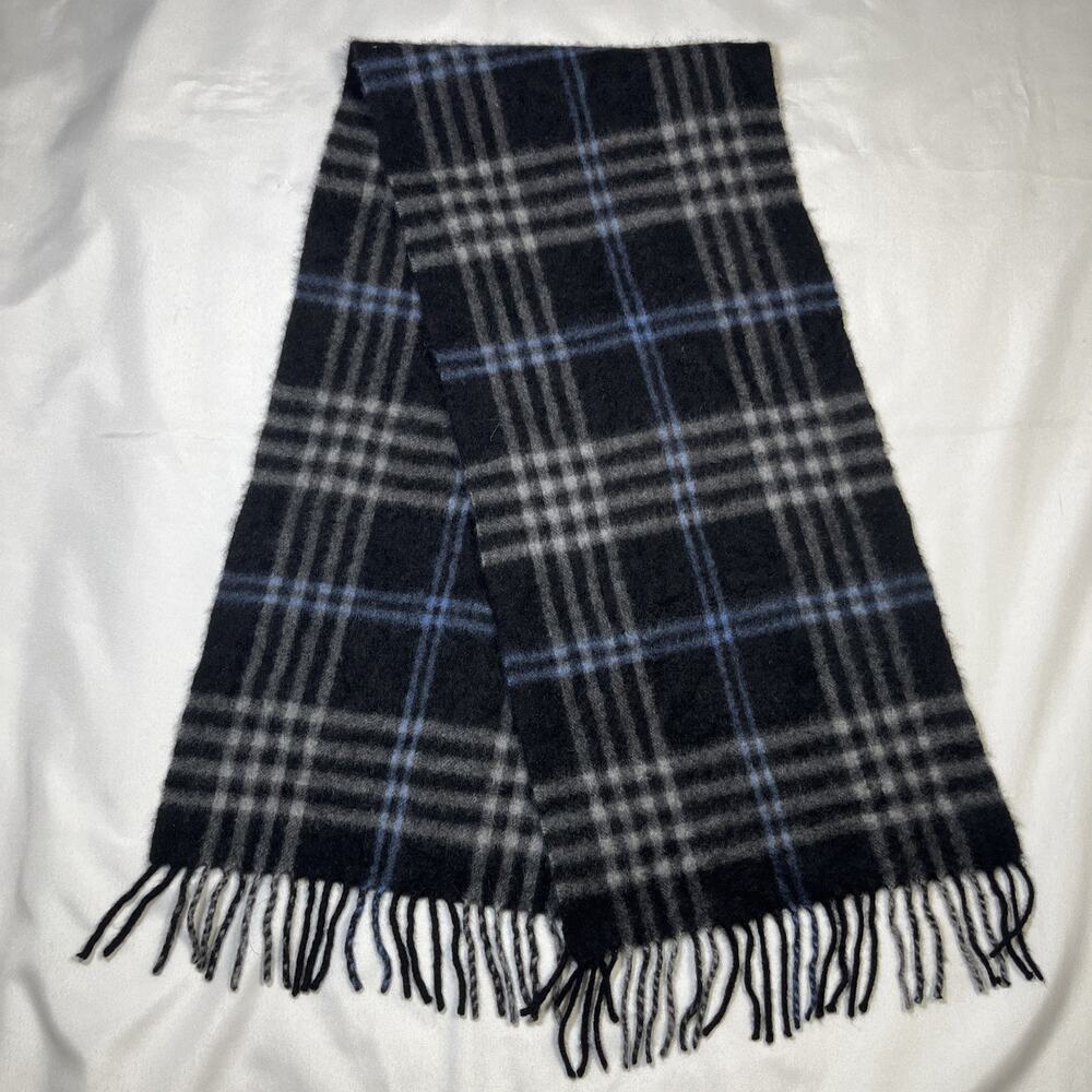Geoffrey Beenne 100% Cashmere Scarf Black Gray Blue Plaid Fringe 48" x 11"